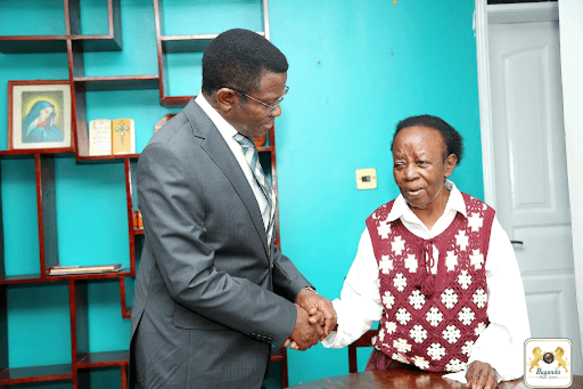 The Katikkiro being received by widow Germina Ssemogerere The Katikkiro being received by widow Germina Ssemogerere